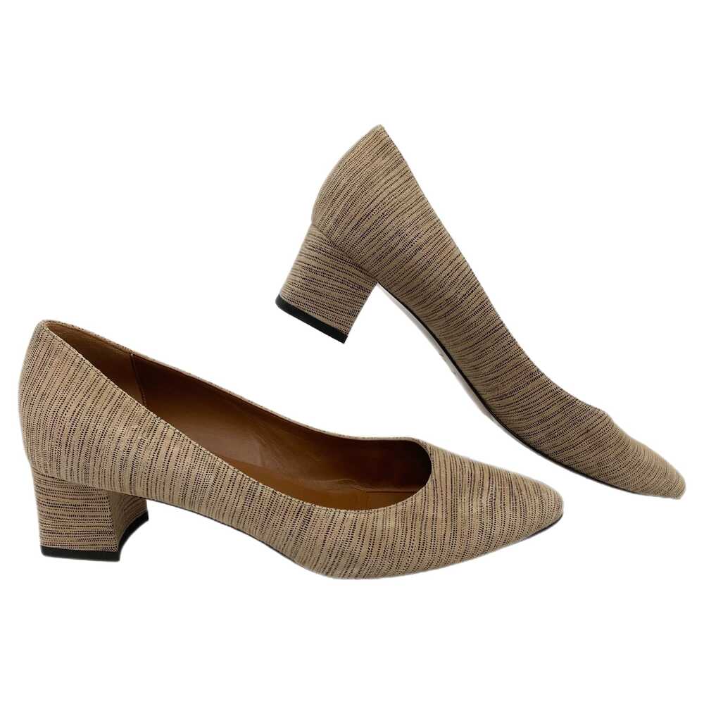 Aquatalia Beige Black Heels Almond Toe Block Heel | Womens 9.5